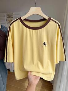 Comfortcana Kaos Polos Model Bahu Jatuh Pendek Kasual Tradisional Elegan Ukuran Besar Cocok untuk Wisuda, Liburan, Formal, Warna Kuning, Musim Panas - Angsa kuning - View 1