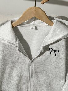 SHEIN Jaket Termal Berlapisan untuk Anak Perempuan, Jaket Modis Warna Polos dengan Hiasan Pita untuk Musim Gugur/Dingin, Motif Bordir Pita di Bagian Depan, Gaya Muda dan Bersemangat, Cocok untuk Pakaian Luar Sehari-hari - Light Grey - View 8