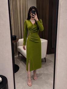 Modelyn 女款針織鼠尾草綠長袖水鑽裝飾浪漫優雅修身中長洋裝，適合派對、晚餐、雞尾酒會與婚禮，秋季穿著 - 綠色 - 查看 4