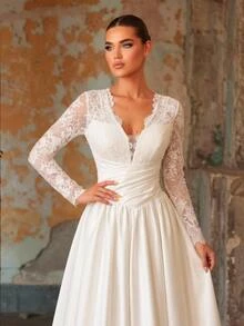 Aureia Elegant Formal Luxurious Beaded Diamond Embellished Elastic Lace Patchwork Satin Ruched Oversized Skirt With Train Wedding White Fall - Beige - View 5