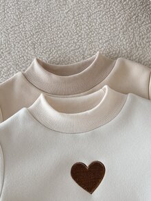 SHEIN 女童秋季款 2件組可愛愛心套頭毛衣 刷毛加厚保暖內搭上衣 - 彩色 - 查看 6