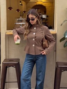 Serisse Áo khoác nữ màu trơn tay dài cài nút đơn gấu bèo nhún - Màu Khaki - Xem 4