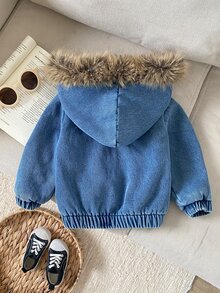 SHEIN Vintaside Kids Baby Boy Toddler Boy Denim Jacket Cute Blue Bear Patch Fur Hood Sherpa Lined Long Sleeve Hooded Thick Vacation Winter Christmas Fall Buttons Pocket - Blue - View 2