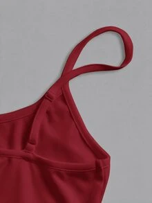 SHEIN BASICS 女款素色休閒百搭日常穿搭細肩帶背心上衣 - 酒紅色 - 查看 13
