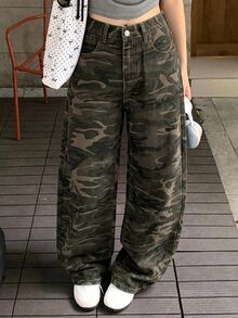 DAZY Women's Fashion Camouflage Print Button Pocket Denim Jeans - Green - View 4