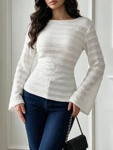 Modelyn Blus Kasual Wanita Warna Polos Leher Bulat Lengan Mengembang dengan Hiasan Rumbai - Aprikot - View 3