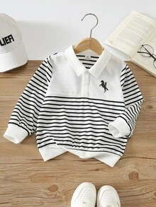 SHEIN 小男孩騎士條紋印花長袖休閒 Polo 衫，適合假期、生日、開學第一天、兒童婚禮賓客穿著 - 黑與白 - 查看 3