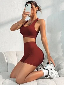 Eassivo Eassivo 2 件套女士纯色圆领短款背心和高腰短裤运动休闲运动服套装适合农历新年健身女士套装 - 酒紅色 - 查看 5