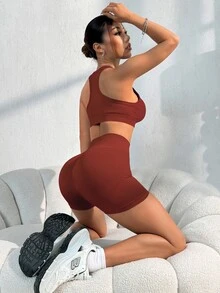 Eassivo Eassivo 2 件套女士纯色圆领短款背心和高腰短裤运动休闲运动服套装适合农历新年健身女士套装 - 酒紅色 - 查看 8