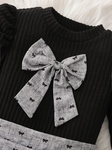 Elladie kids Young Girl Black Puff Sleeve Ribbed Knit Top With Bow Decoration On Chest, Printed Asymmetrical Skort And Matching Beret Hat, Suitable For Late Autumn, Early Winter, Early Spring - Grey - View 5