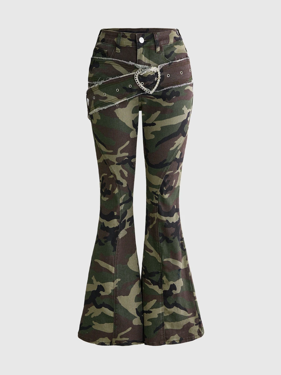 ROMWE Y2K復古迷彩愛心金屬扣毛邊腰帶細身女款牛仔喇叭褲 - 軍綠色 - 查看 1