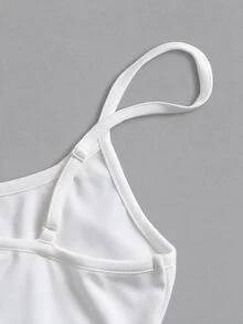 SHEIN BASICS 女款純色極簡百搭細肩帶背心上衣，適合日常穿著 - 白色 - 查看 12