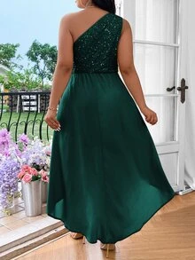 SHEIN Belle Plus Size Solid Color Asymmetrical Neckline Sequin Patchwork Short Front Long Back Sleeveless Dress Maxi Women Outfit - Dark Green - View 2