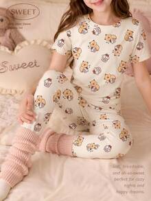 米色 Sweet Dreams 系列可愛水豚圖案女童長袖長褲睡衣套裝，舒適休閒居家服，適合秋冬穿著，女童秋季服飾，貼身剪裁 - 彩色 - 查看 1