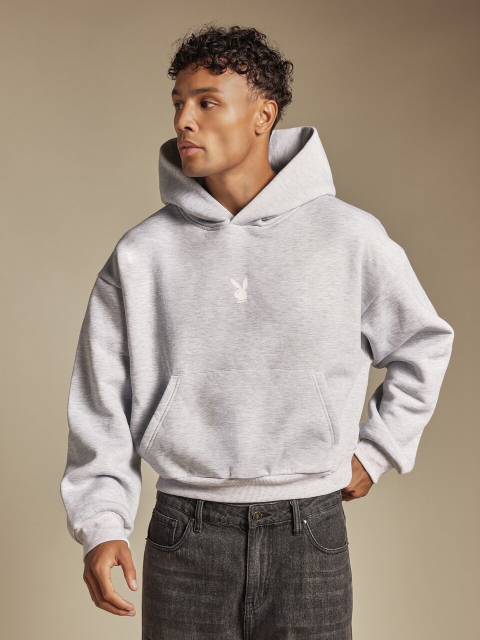 PLAYBOY X SUMWON バックプリント＆胸ロゴ入りオーバーサイズパーカー