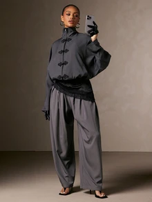 Hauture New Chinese Style Stand Collar Frog Button Silhouette Jacket Women Vintage Grey Tone Loose Batwing Sleeve Lazy Short Workwear Jacket - Grey - View 5