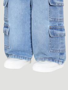 SHEIN Playful Pals Baby Girl Waist Multiple Pockets Design Loose Fit Straight Leg Washed Denim Zippered Classic Durable Summer Jeans Light Blue Birthday Baggy - Medium Wash - View 7