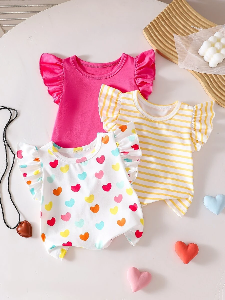 SHEIN Playful Pals Random 1 Pc Baby Girl Sweet Cute Fruit Floral Heart Pattern Printed Flutter Sleeve Top, Suitable For Summer Casual Minimalist Daily Wear