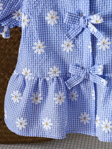 SHEIN Genkimix Kids 女童格紋雛菊提花泡泡袖蝴蝶結上衣 秋季小新娘 3歲生日 藍色牛仔女孩風格女童上衣 - 彩色 - 查看 9
