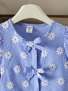 SHEIN Genkimix Kids 女童格紋雛菊提花泡泡袖蝴蝶結上衣 秋季小新娘 3歲生日 藍色牛仔女孩風格女童上衣 - 彩色 - 查看 6