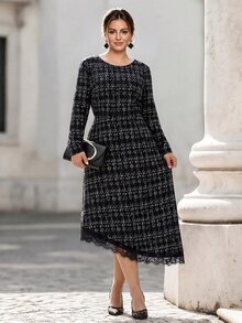 Chikora Plus Size Women's Round Neck Long Sleeve Contrast Lace Hem Plaid Elegant Dress - Black and White - View 4