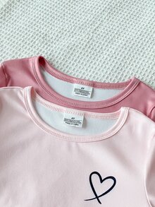 SHEIN 秋冬女童幼兒4件套，粉色可愛愛心印花，領口/袖口/下擺波浪邊，柔軟舒適緊身高彈薄款長袖長褲居家服，貼身剪裁 - 粉色 - 查看 5