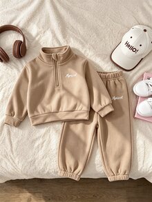 SHEIN 2pcs/Set Brown Letter Embroidery Pattern Stand Collar Fleece Lined Long Sleeve Sweatshirt Set For Baby Girls 0-3 Years, Suitable For School, Outings, Play, Shopping And More Occasions - Brown - View 4