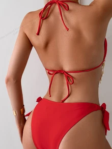 SHEIN Swim 2 件女士夏季海滩度假金属链吊坠带红色比基尼泳装套装，分体泳装 - 紅色 - 查看 2