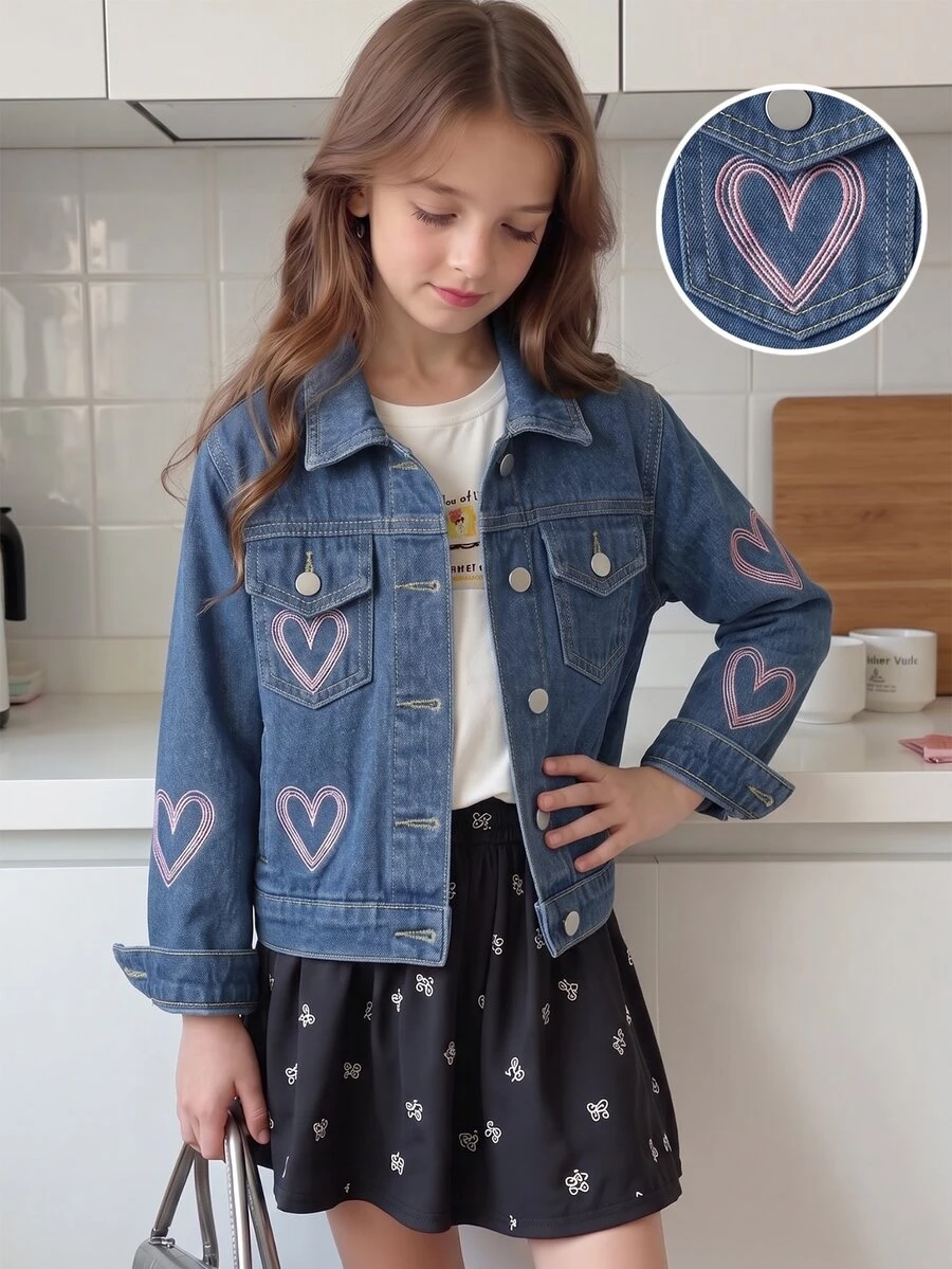SHEIN Denimly 女孩時尚戶外百搭休閒學院風可愛花卉彩虹蝴蝶結字母愛心印花牛仔夾克外套,翻領水洗牛仔長袖 - 深色水洗藍 - 查看 1