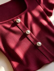 Franclia Women's Minimalist Solid Apricot Square Neck Short Sleeve Elastic Slim Fit T-Shirt, Suitable For Daily Wear, Button Decor, Minimalist Design, Summer, Versatile - Burgundy - View 4