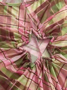ROMWE Kawaii Plus Plaid Print Ring Linked Star Cut Out Top - Multicolor - View 3