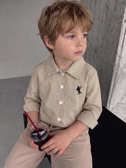 SHEIN Playful Pals Camisa de manga larga casual y cómoda para niño con exquisito bordado de dinosaurio, combina con camiseta casual y pantalones casuales, adecuada para uso casual diario, camisa versátil para la escuela, adecuada para las estaciones de otoño/invierno, escapadas, viajes, relajación, tomar el sol, verano