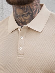 Manfinity CasualCool 男士纯色纹理 Polo 衫，休闲时尚，适合日常穿着 - 杏色 - 查看 5