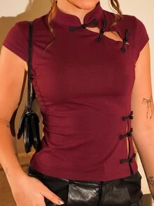 Vivi Wanderley Kaos Wanita Hitam Kerah Mandarin dengan Kancing dan Belahan Samping, Model Retro Gaya Cina Terbaru - Burgundy - View 4
