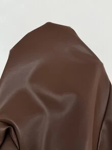 Reflora جاكيت مقاس كبير من مادة البولي يوريثان مع أساور من الفرو الصناعي بتصميم رقعات وأزرار - بني - مشاهدة 12
