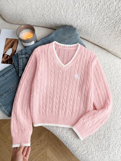 SHEIN 1pc Girls' Sweater, Fashionable Vintage Cable Knit, Black Trim Slim Fit Versatile V-Neck, Small Horse Embroidery Pattern, Minimalist Casual Style, Regular Thickness Neat Hem, Suitable For Daily Wear, Outings, Outdoor Gatherings, Parties And More, Autumn/Winter Outfit