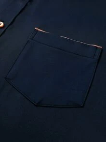Manfinity Mode Kemeja Lengan Panjang Kasual Pria dengan Desain Blok Warna untuk Pemakaian Sehari-hari, Formal, dan Gaya Klasik. - Navy Blue - View 4