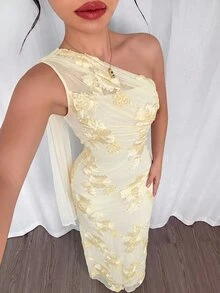 Firerie 女款夏季優雅浪漫時尚通勤性感優雅風不對稱領修身洋裝，秋季沙烏地國慶返鄉穿搭 - 鵝黃色 - 查看 13
