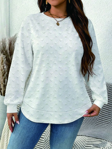 SHEIN LUNE كنزة رياضية بيضاء بمقاس كبير بنسيج منقوش بقلوب صغيرة مناسبة للخريف/الشتاء - أبيض - مشاهدة 4