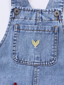 SHEIN Genkimix Kids 女童牛仔吊帶褲，淺藍色愛心刺繡，可調節肩帶，寬鬆直筒版型，適合夏季校園、牛仔風、秋冬穿著 - 淺色水洗藍 - 查看 8