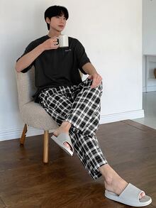 DAZY 男士夏季字母印花 T 恤和格子短裤睡衣套装 - 黑色 - 查看 5