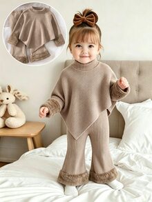 SHEIN Playful Pals 女嬰卡其色假領不對稱針織兩件套，毛茸茸絨毛拼接袖口與喇叭褲腳，秋冬款 - 卡其色 - 查看 1