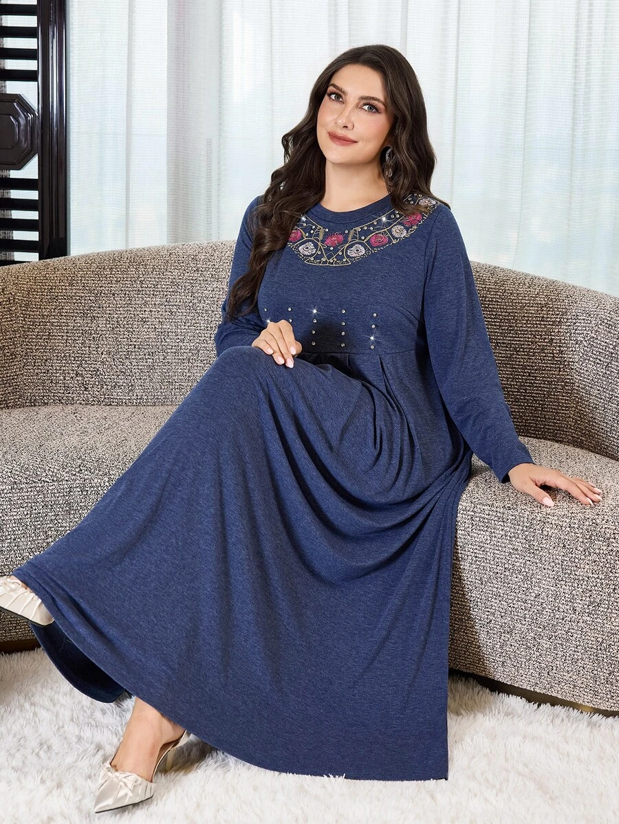 Al Najma Plus Size Women's Floral Embroidered Rhinestone Decorated Pleated Hem Arabian Dress - Navy Blue - View 1