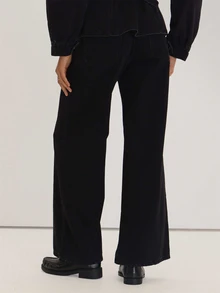 MUSEYN Black Denim Mid Rise Wide Leg Back Buckle Detail Jeans Versatile Everyday Casual Fall - Black - View 4