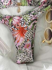 Elavelle Set Pakaian Renang Bikini Seksi Wanita Springbreak Motif Acak dengan Dekorasi Logam dan Model Halter, Pakaian Pantai Musim Panas - MultiWarna - View 6
