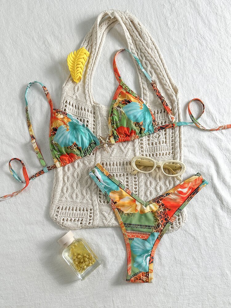 Elavelle Springbreak Women Beachwear Summer Outfits For Women: Random Floral & Metal Starfish Decor Spaghetti Strap High Cut Shorts Sexy Bikini Set - Multicolor - View 2