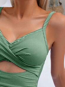 Swim Basics 女式性感连体条纹镂空前系带后背泳衣 - 綠色 - 查看 5