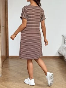 SHEIN 孕妇夏季休闲条纹哺乳连衣裙 - 棕色 - 查看 2