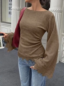 Flora Isola Flora Isola 女款船領長袖抓皺腰蕾絲飾邊拼接純色休閒通勤T恤上衣 秋冬款 - 棕色 - 查看 4