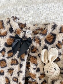 SHEIN Playful Pals 女嬰人造毛皮外套 甜美優雅 棕色豹紋 蝴蝶結 毛絨絨 長袖圓領 生日派對 冬季假期 外套 - 棕色 - 查看 6